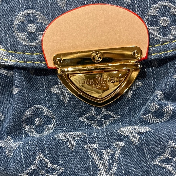 Louis Vuitton Monogram Blue Denim Shoulder Bag - Picture 2 of 4